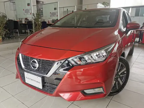 Nissan Versa Advance usado (2020) color Rojo financiado en mensualidades(enganche $73,750 mensualidades desde $7,370)