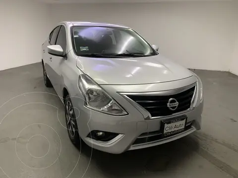 Nissan Versa Advance Aut usado (2019) color Plata financiado en mensualidades(enganche $36,000 mensualidades desde $5,600)