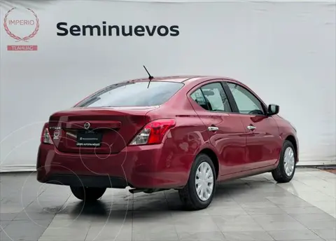 Nissan Versa Sense Aut usado (2017) color Rojo Cobrizo precio $195,000