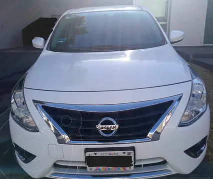 Nissan Versa Advance Aut usado (2017) color Blanco precio $215,000