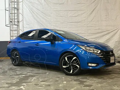 Nissan Versa SR usado (2023) color Azul precio $360,000