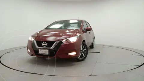 Nissan Versa Advance usado (2020) color Rojo precio $275,000