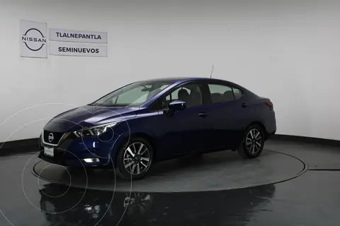Nissan Versa Advance usado (2022) color Azul precio $275,000