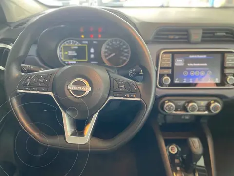 Nissan Versa Advance Aut usado (2024) color Azul precio $325,000