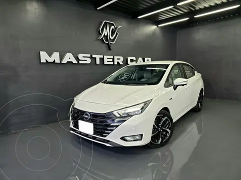 Nissan Versa Exclusive Aut usado (2024) color Blanco precio $359,000