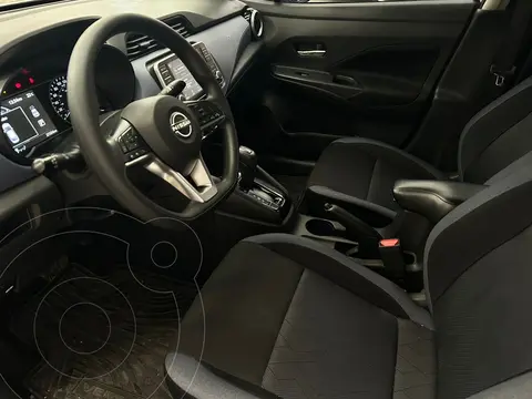 Nissan Versa Advance usado (2023) color Blanco financiado en mensualidades(enganche $140,030 mensualidades desde $6,111)