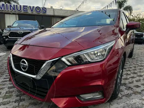 Nissan Versa Advance Aut usado (2021) color Rojo precio $249,900