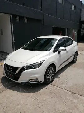 Nissan Versa Advance usado (2020) color Blanco financiado en mensualidades(enganche $57,000)