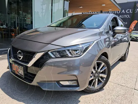 Nissan Versa Advance usado (2022) color Gris financiado en mensualidades(enganche $79,842 mensualidades desde $6,106)