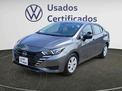 Nissan Versa Sense usado (2022) color Gris financiado en mensualidades(enganche $73,575 mensualidades desde $5,629)