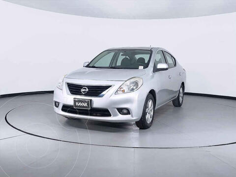 Nissan Versa Advance Aut usado (2014) color Plata precio $152,999