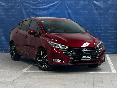 Nissan Versa Exclusive Aut usado (2023) color Rojo Cobrizo precio $327,000