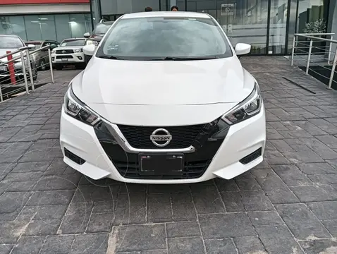 Nissan Versa Sense Aut usado (2020) color Blanco precio $225,000