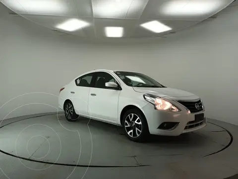 Nissan Versa Advance Aut usado (2019) color Blanco precio $223,000
