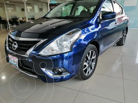 Nissan Versa Exclusive NAVI Aut usado (2018) color Azul precio $179,900