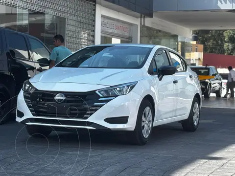 Nissan Versa Sense usado (2024) color Blanco precio $310,000