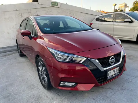 Nissan Versa Advance usado (2020) color Rojo precio $289,800
