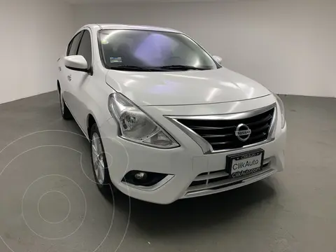 Nissan Versa Advance Aut usado (2018) color Blanco financiado en mensualidades(enganche $46,000 mensualidades desde $5,900)
