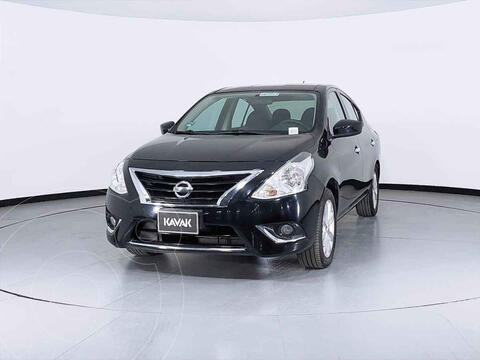 Nissan Versa Advance Aut usado (2018) color Negro precio $217,999