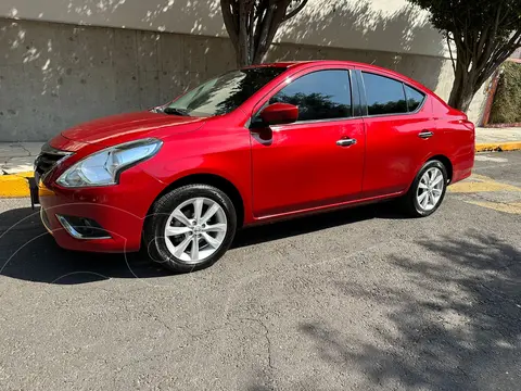 Nissan Versa Advance usado (2018) color Rojo precio $178,000