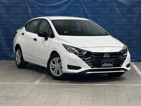 Nissan Versa Sense Aut usado (2023) color Blanco precio $255,000