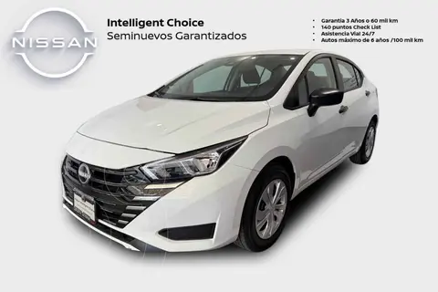 Nissan Versa Sense usado (2024) color Blanco precio $325,000