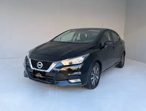 Nissan Versa Advance usado (2020) color Negro precio $239,000