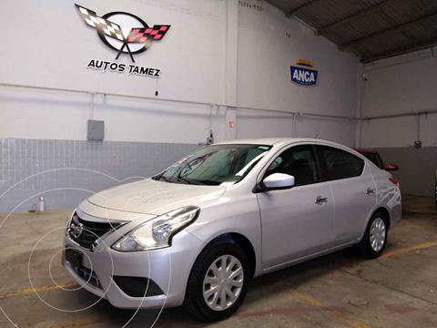 foto Nissan Versa Sense Aut usado (2015) color Plata precio $124,900