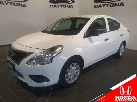 Nissan Versa Drive Aut usado (2018) color Blanco precio $199,000