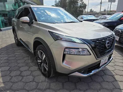 Nissan X-Trail E-Power Platinum usado (2023) color Dorado financiado en mensualidades(enganche $155,875 mensualidades desde $13,161)