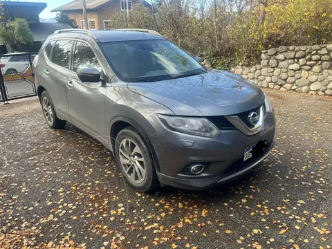 Nissan X-Trail Exclusive 2.5 4x4 CVT usado (2019) color Gris Oscuro precio u$s27.000