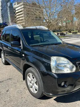 Nissan X-Trail 2.5 Acenta usado (2008) color Negro precio u$s10.500