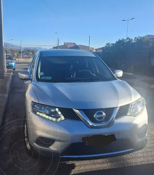 Nissan X-Trail Sense usado (2018) color Plata precio $14.000.000