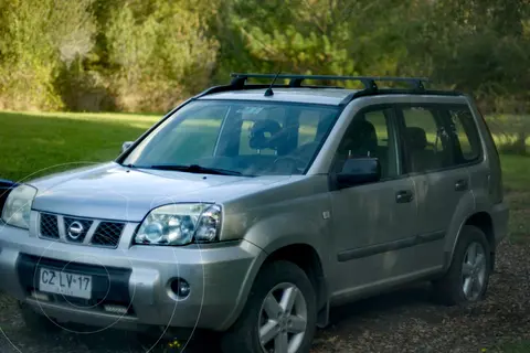 Nissan X-Trail S 4x4 usado (2011) color Plata precio $3.500.000