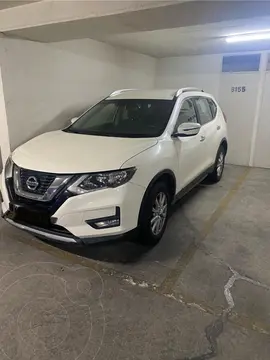 Nissan X-Trail 2.5L Sense 4x4 2F usado (2019) color Blanco Perla precio $13.100.000