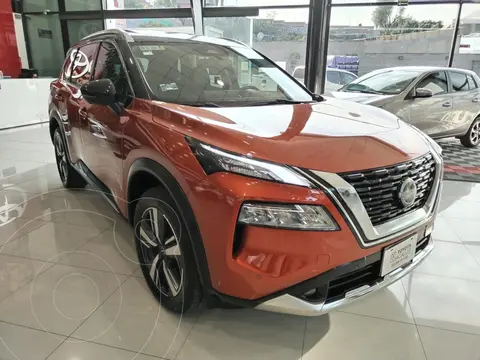 Nissan X-Trail Platinum 3 Filas usado (2023) color Naranja precio $599,000