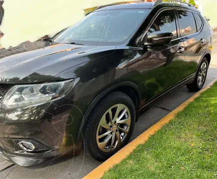 Nissan X-Trail Exclusive 2 Row usado (2015) color Verde Oliva precio $240,000