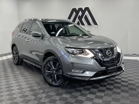 Nissan X-Trail Advance 3 Row usado (2022) color Gris precio $489,900