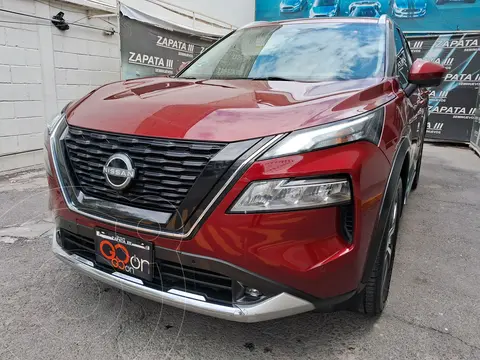 Nissan X-Trail Platinum 2 Filas usado (2023) color Rojo financiado en mensualidades(enganche $182,302 mensualidades desde $13,941)