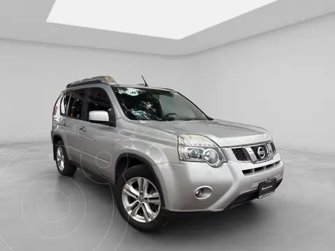 Nissan X-Trail Advance Piel usado (2014) color plateado precio $198,000