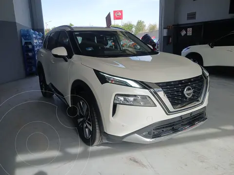 Nissan X-Trail Platinum Plus 2 Filas usado (2024) color Blanco financiado en mensualidades(enganche $240,175 mensualidades desde $11,462)