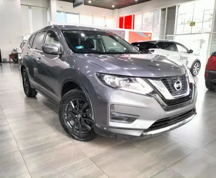 Nissan X-Trail Sense 2 Row usado (2022) color Gris Oscuro precio $349,700