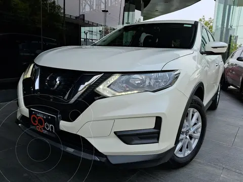 Nissan X-Trail Sense 2 Row usado (2018) color Blanco precio $300,000