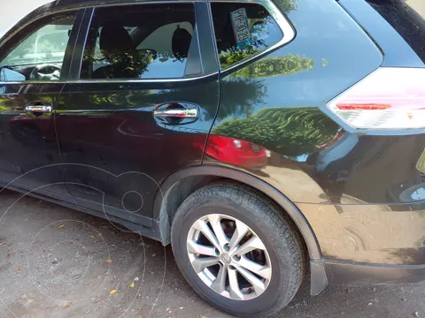 Nissan X-Trail Sense 2 Row usado (2015) color Verde Oliva precio $145,000