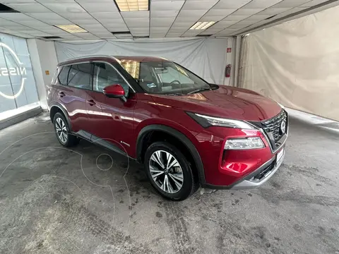 Nissan X-Trail Exclusive 2 Filas usado (2023) color Rojo precio $595,800