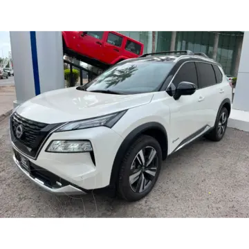 Nissan X-Trail Platinum 2 Row usado (2025) color Blanco precio $570,000