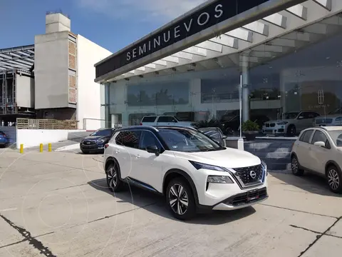 Nissan X-Trail Platinum 2 Filas usado (2024) color Blanco precio $695,000