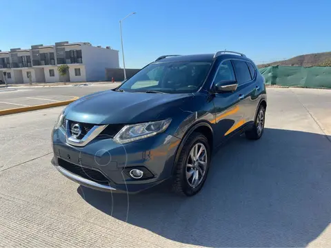 Nissan X-Trail SLX 2.5L Lujo CVT usado (2014) color Azul precio $185,000