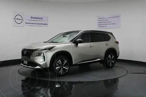 Nissan X-Trail Platinum 2 Filas usado (2023) color Dorado precio $595,000