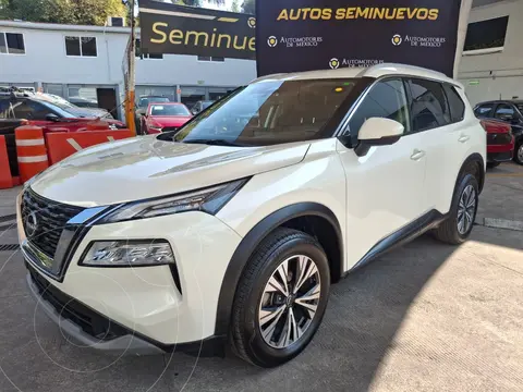Nissan X-Trail Exclusive 2 Filas usado (2024) color Blanco Perla financiado en mensualidades(enganche $99,000 mensualidades desde $12,264)